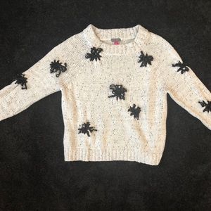 Retro Oversized sweater with accents